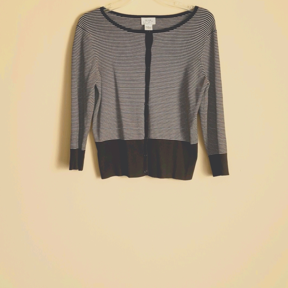 Ann Taylor Loft Cardigan